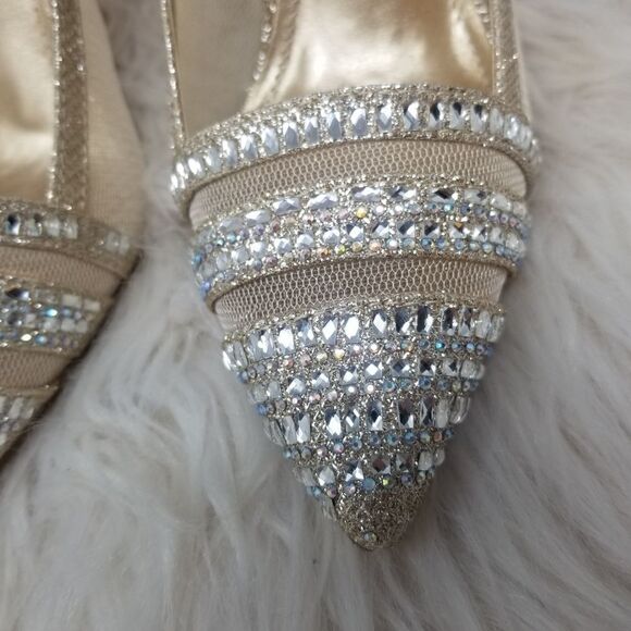 Dream Pairs Sparkly Heels. Size 6 - Picture 2 of 16